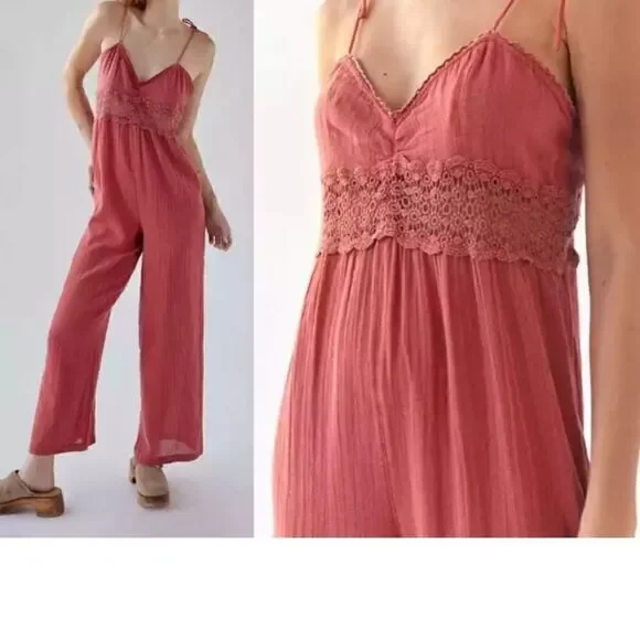 Urban Outfitters BDG Tilly lace, illusion waist wide leg jumpsuit size M… - Picture 2 of 6